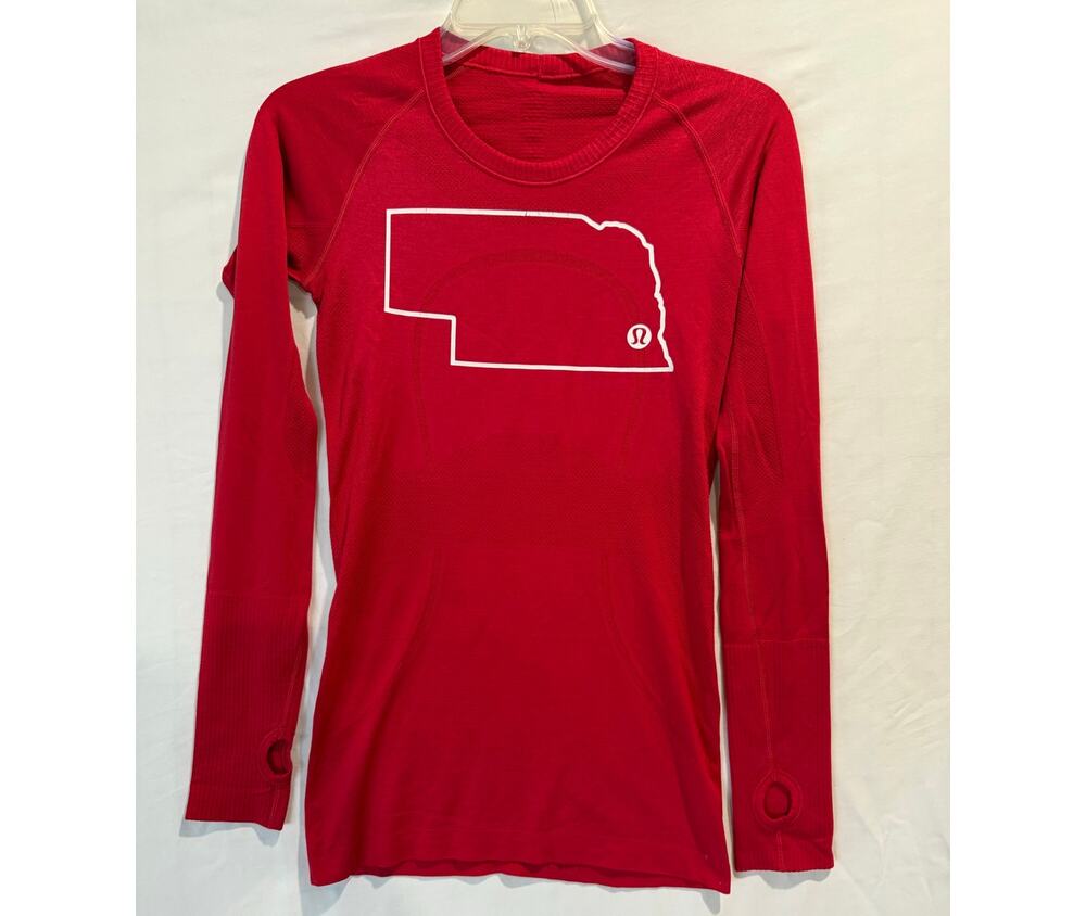 Lululemon Swiftly Tech Long-Sleeve Shirt Hip Length Size 2 Nebraska Husker Red